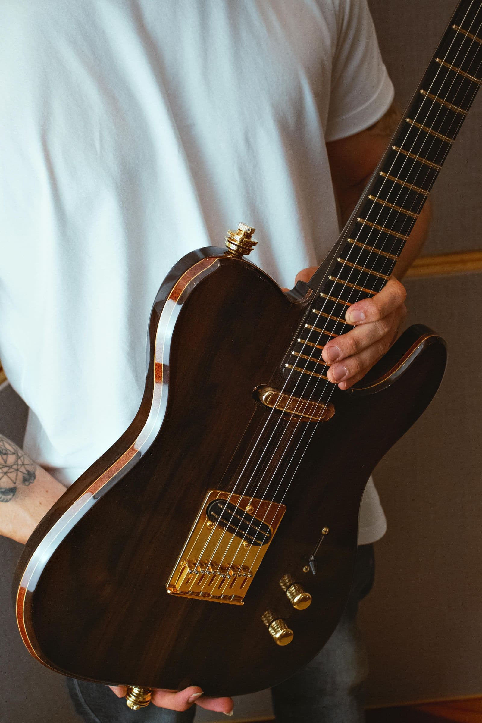 Kadence Touring Series electric guitar